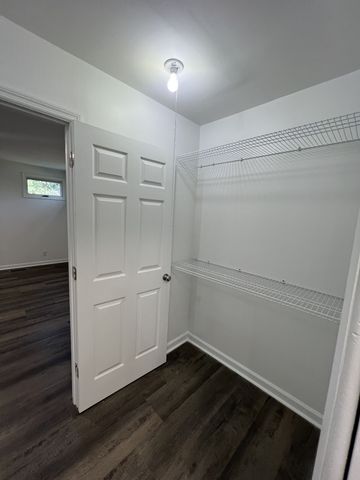 217 Wyly Dr, New Johnsonville, TN 37134