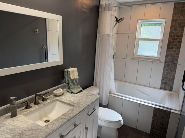 8909 Peter Hoover Road, New Albany, OH 43054