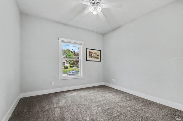 2512 Running Deer Drive, South Bend, IN 46614