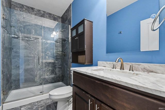 2512 Running Deer Drive, South Bend, IN 46614