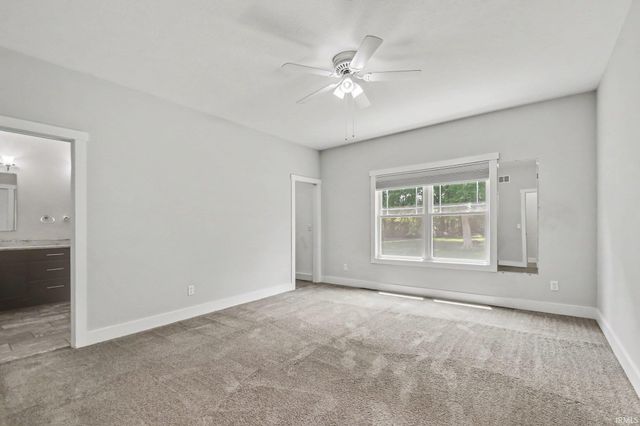2512 Running Deer Drive, South Bend, IN 46614