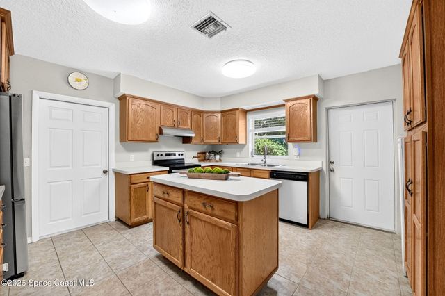 2345 Honeybrook Drive, Melbourne, FL 32940