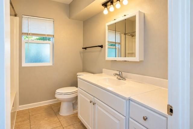 510 Sammon Drive, Humble, TX 77338