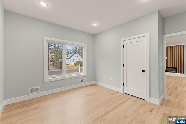 765 7th Avenue, River Edge, NJ 07661