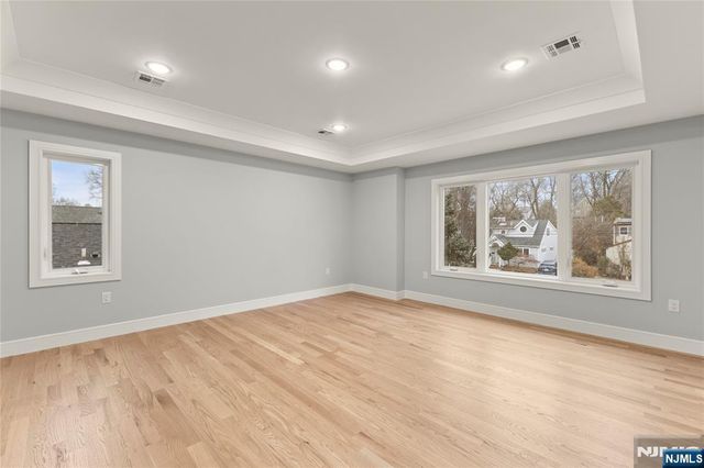 765 7th Avenue, River Edge, NJ 07661