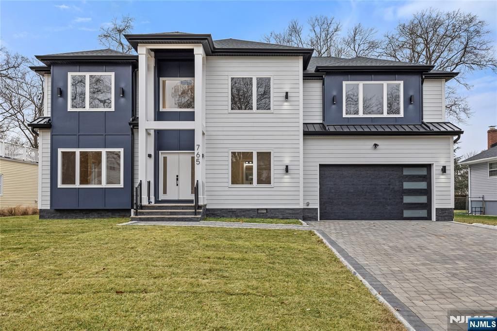 765 7th Avenue, River Edge, NJ 07661