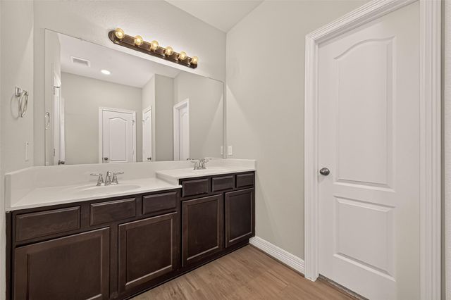 7423 Sunlit Harbor Drive, Cypress, TX 77433
