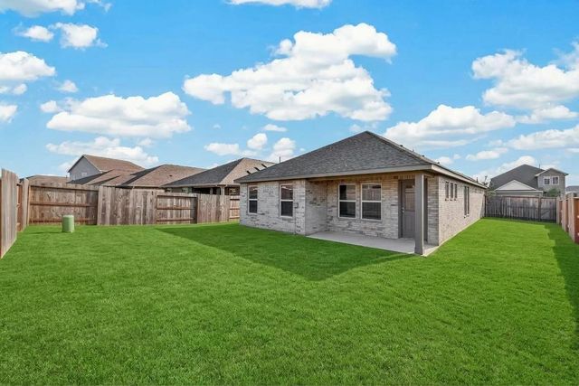 7423 Sunlit Harbor Drive, Cypress, TX 77433