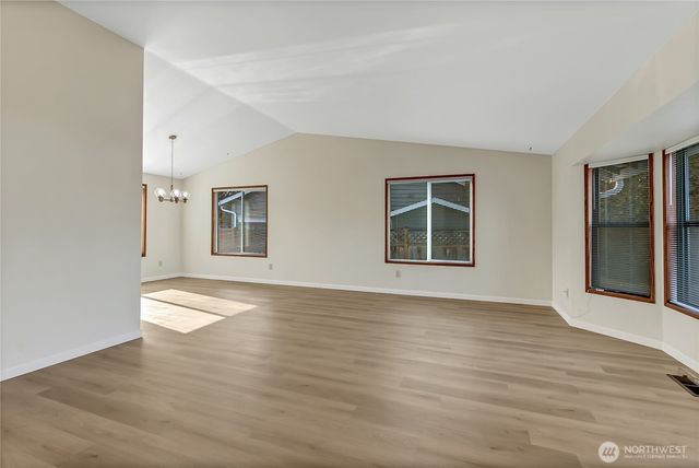 11921 SE 260th Place, Kent, WA 98030