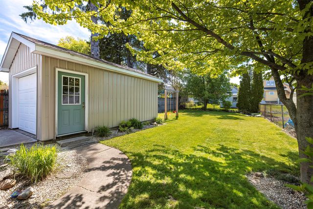 1211 W 30TH Street, Erie, PA 16508