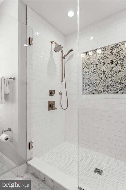 Image 25 of property listing at 1501 PATAPSCO ST, Baltimore, MD 21230