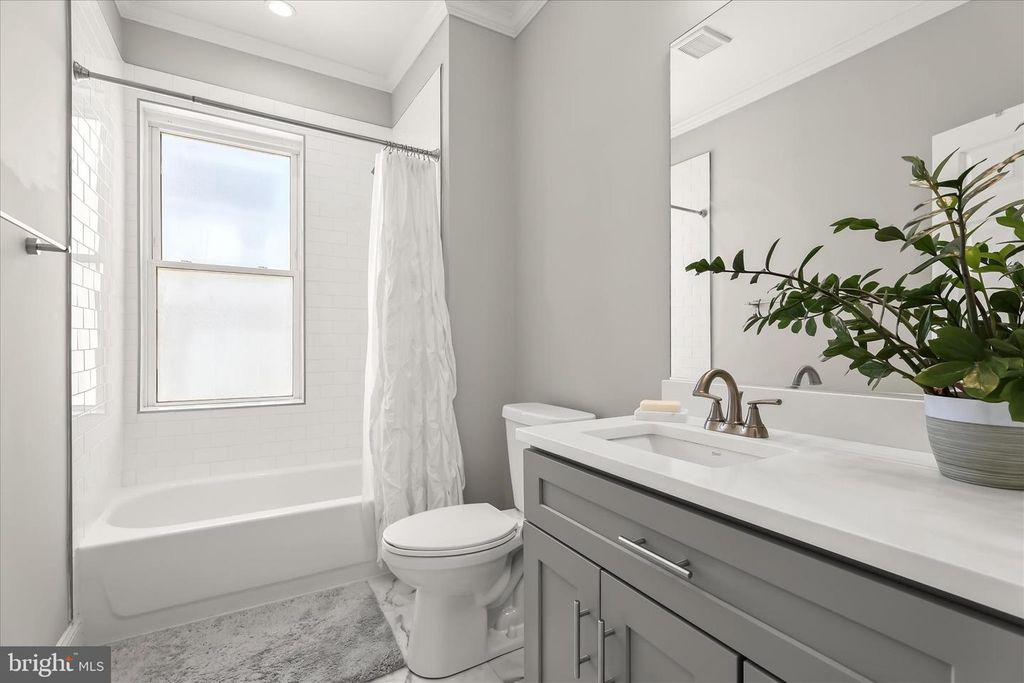 Image 33 of property listing at 1501 PATAPSCO ST, Baltimore, MD 21230