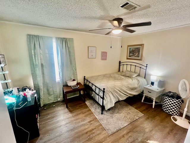 405 Poplar Street, Clarksville, AR 72830