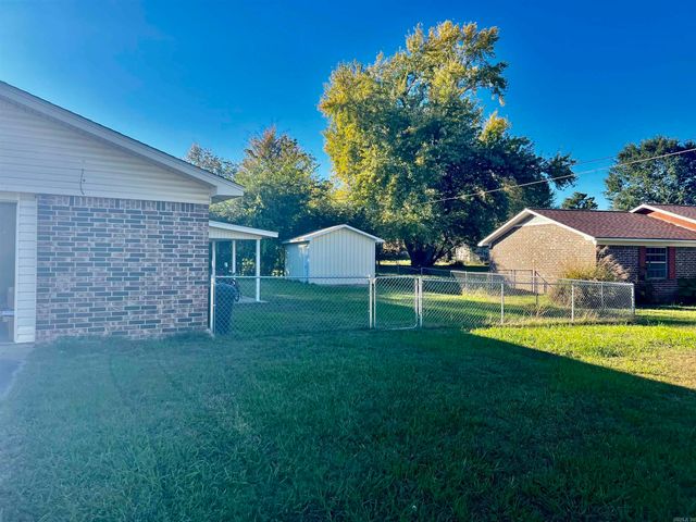 405 Poplar Street, Clarksville, AR 72830