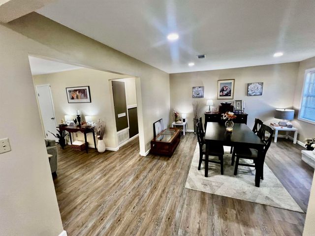 405 Poplar Street, Clarksville, AR 72830