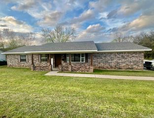 405 Poplar Street, Clarksville, AR 72830
