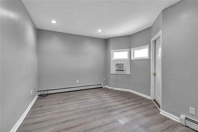 730 East Delavan Avenue N, Buffalo, NY 14215