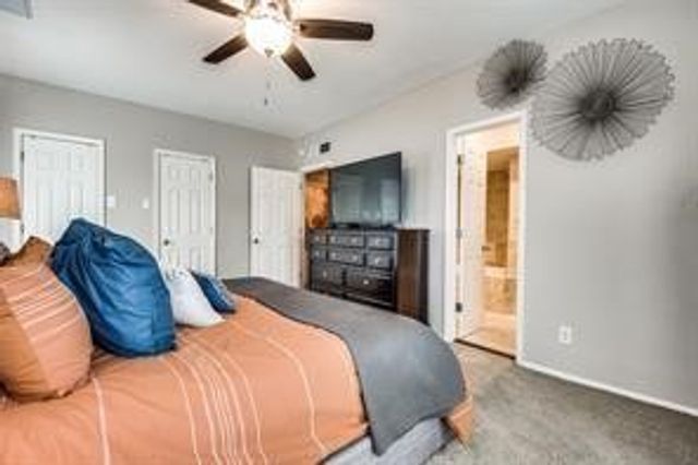 7736 Meadow Road 101, Dallas, TX 75230