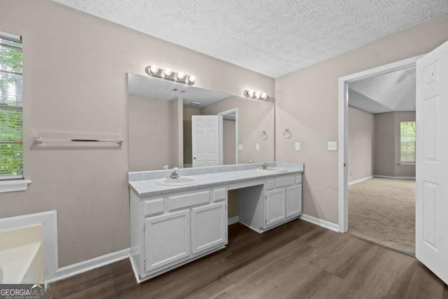 470 Piney Way SW, Atlanta, GA 30331