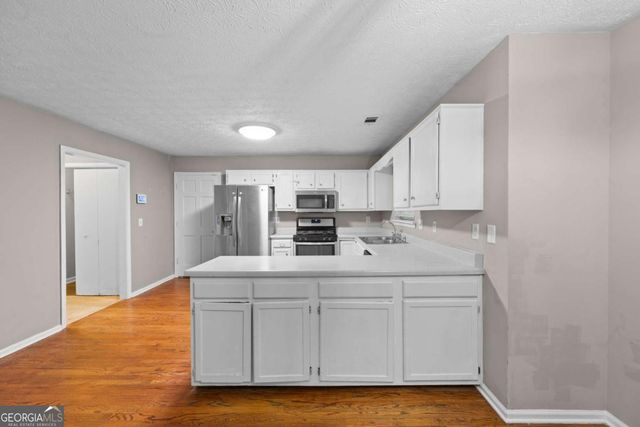 470 Piney Way SW, Atlanta, GA 30331