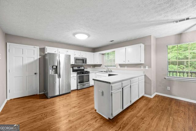 470 Piney Way SW, Atlanta, GA 30331