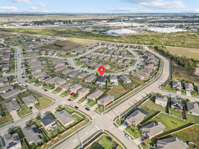 2215 Manta Way, Texas City, TX 77568