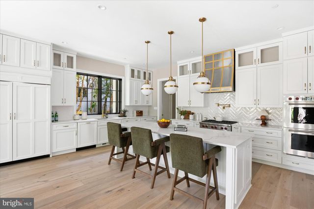 2733 CHESAPEAKE ST NW, Washington, DC 20008