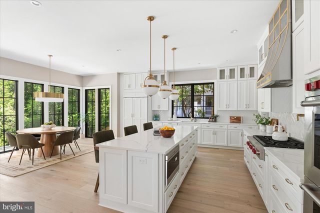 2733 CHESAPEAKE ST NW, Washington, DC 20008