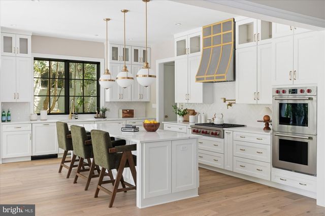 2733 CHESAPEAKE ST NW, Washington, DC 20008