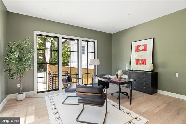 2733 CHESAPEAKE ST NW, Washington, DC 20008