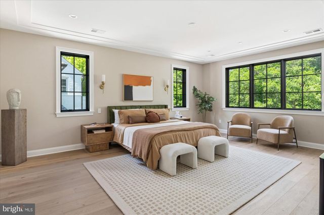 2733 CHESAPEAKE ST NW, Washington, DC 20008