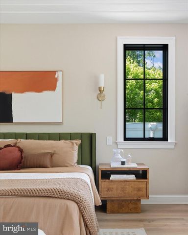 2733 CHESAPEAKE ST NW, Washington, DC 20008