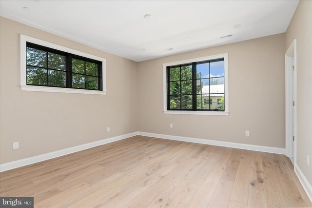 2733 CHESAPEAKE ST NW, Washington, DC 20008