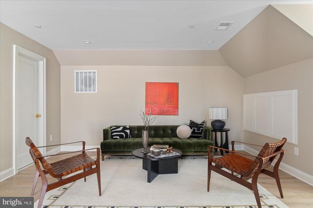 2733 CHESAPEAKE ST NW, Washington, DC 20008