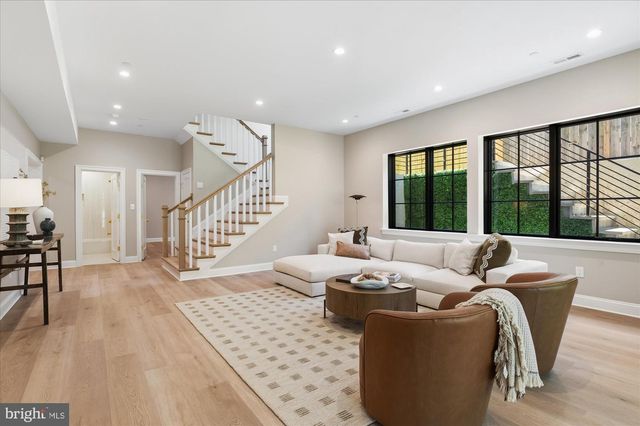 2733 CHESAPEAKE ST NW, Washington, DC 20008