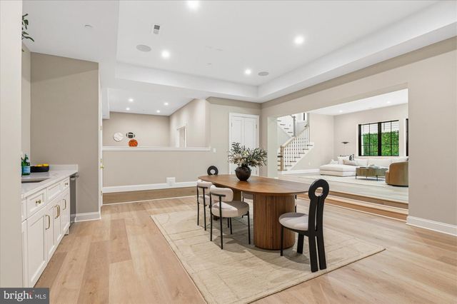 2733 CHESAPEAKE ST NW, Washington, DC 20008