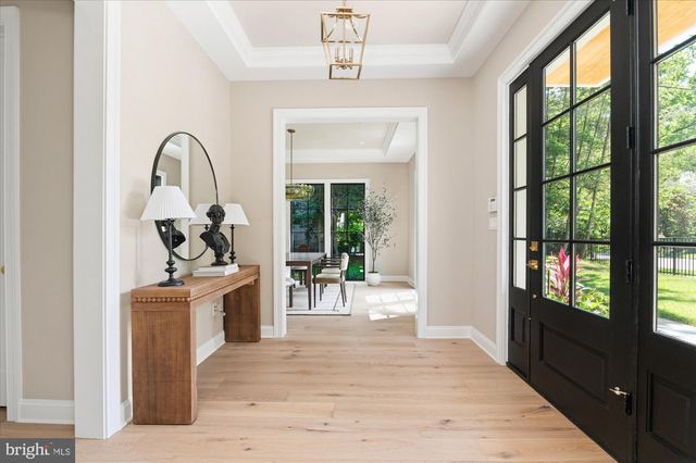 2733 CHESAPEAKE ST NW, Washington, DC 20008
