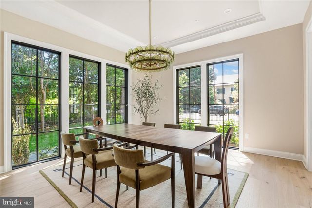 2733 CHESAPEAKE ST NW, Washington, DC 20008
