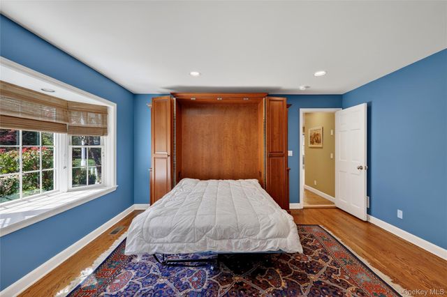 301 Bear Ridge Road, Pleasantville, NY 10570