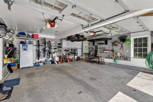 301 Bear Ridge Road, Pleasantville, NY 10570