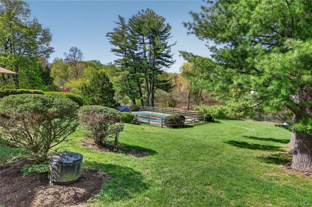 301 Bear Ridge Road, Pleasantville, NY 10570