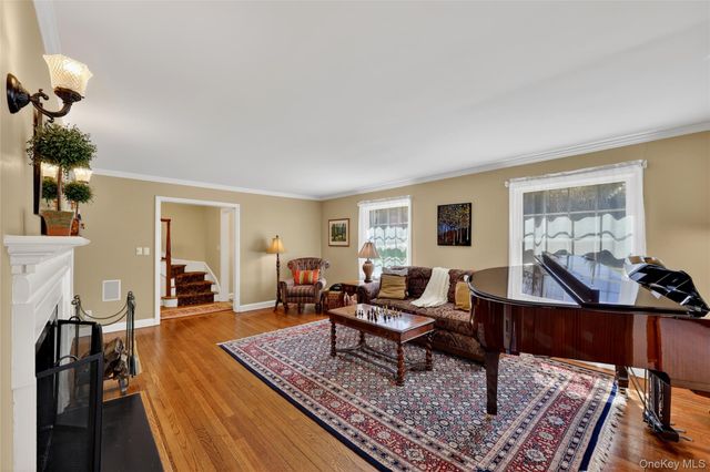 301 Bear Ridge Road, Pleasantville, NY 10570