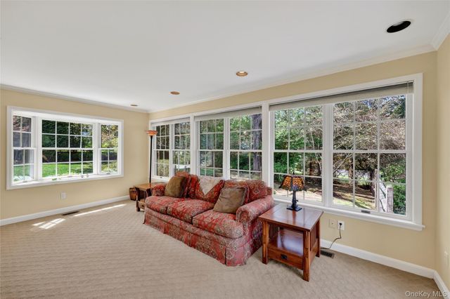 301 Bear Ridge Road, Pleasantville, NY 10570