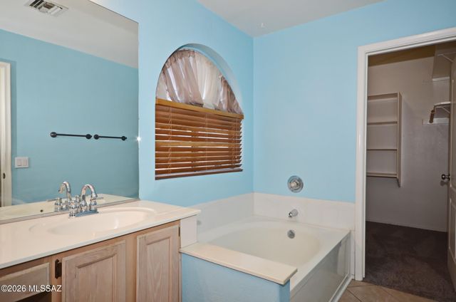7330 W Beryllium Lane, Tucson, AZ 85743