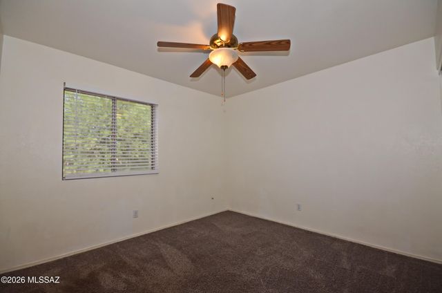 7330 W Beryllium Lane, Tucson, AZ 85743