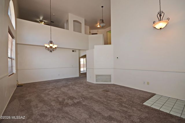 7330 W Beryllium Lane, Tucson, AZ 85743
