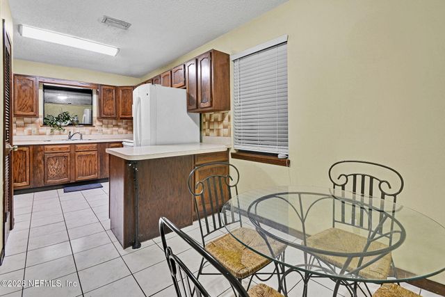 1305 LAKE ASBURY Drive, Green Cove Springs, FL 32043