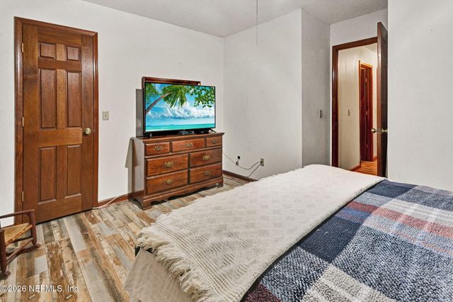 1305 LAKE ASBURY Drive, Green Cove Springs, FL 32043