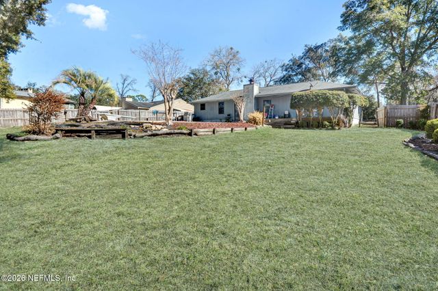 1305 LAKE ASBURY Drive, Green Cove Springs, FL 32043