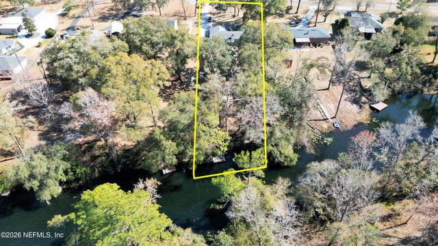 1305 LAKE ASBURY Drive, Green Cove Springs, FL 32043